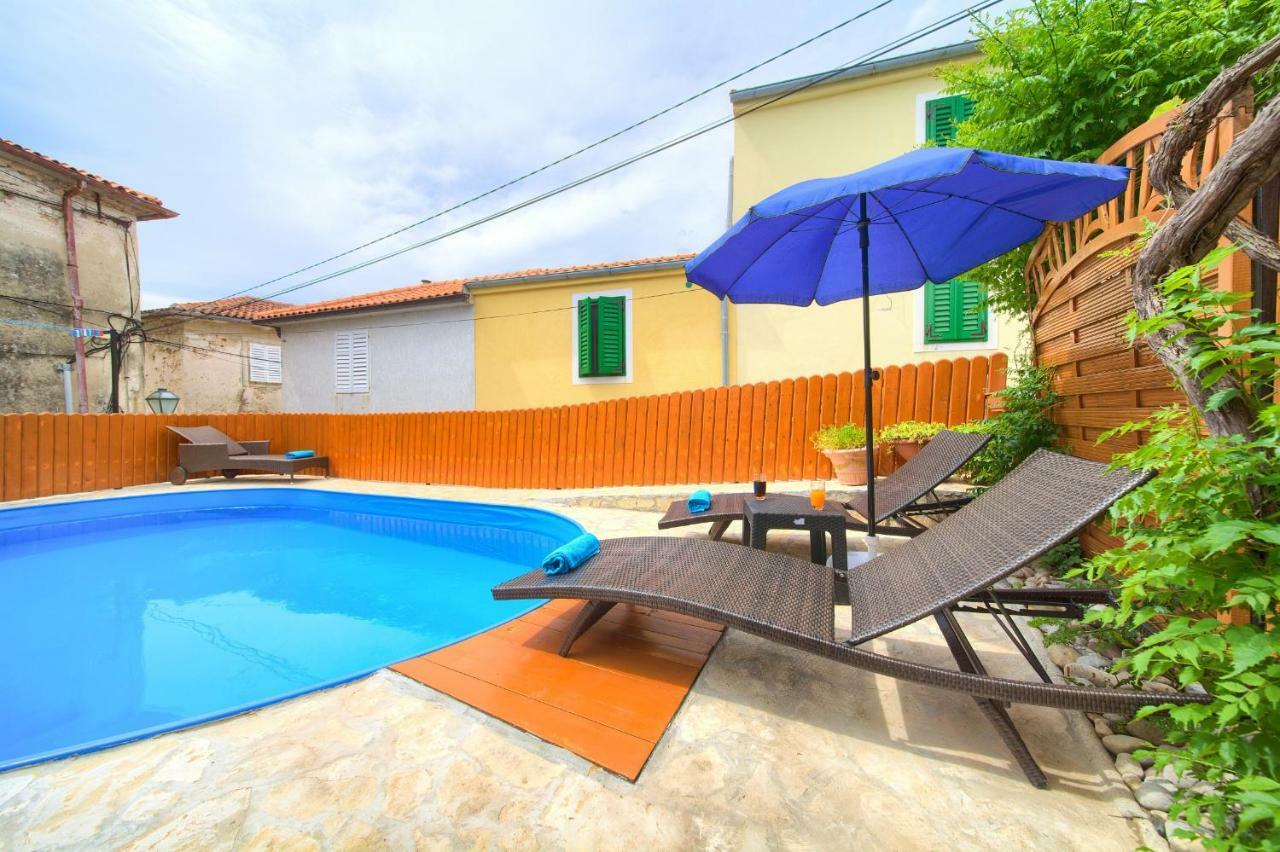 Holiday Home Traum Krk Town Exteriér fotografie